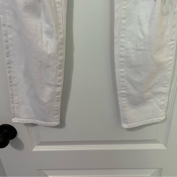 L’AGENCE White Distressed High Line Skinny High Rise Jeans *NWT* - Picture 4 of 14